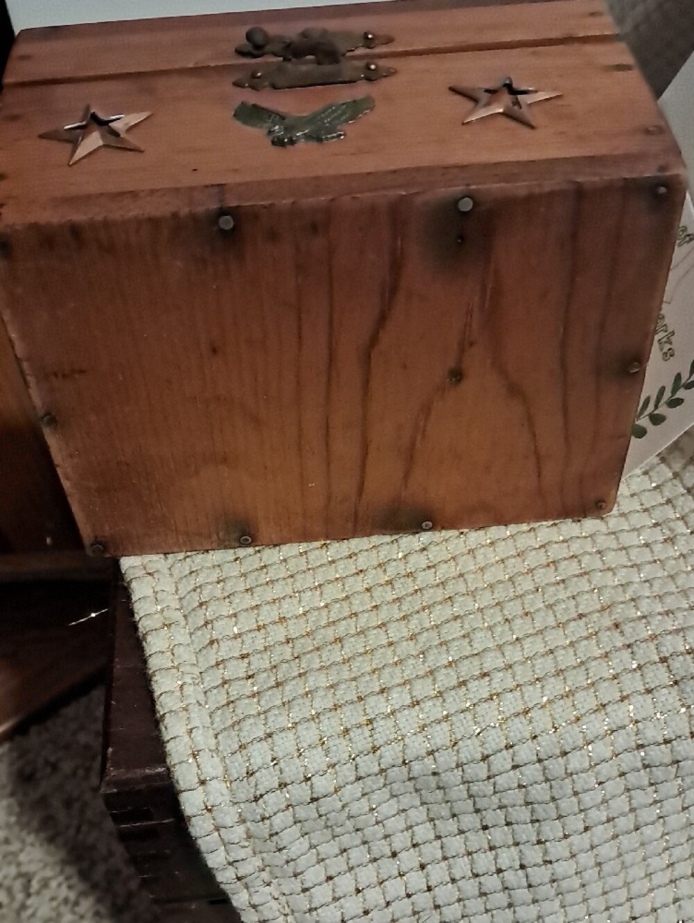 Wooden Star Eagle Appliqué Jewelry Box - Natural Wood - Picture 6 of 10